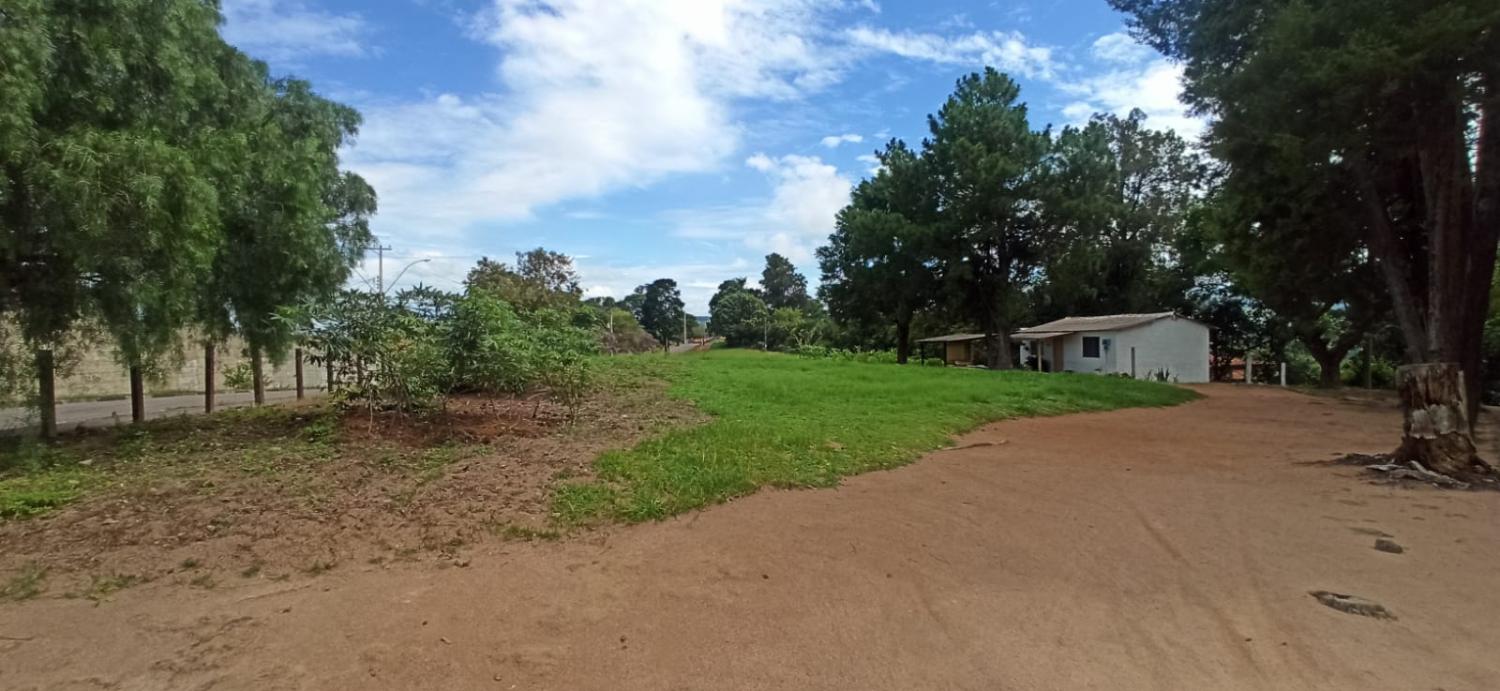 Fazenda à venda com 3 quartos, 40000m² - Foto 1