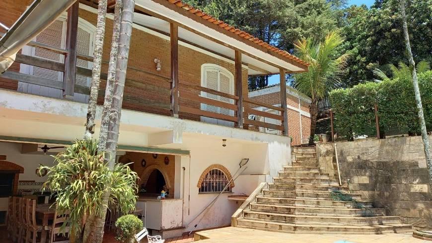 Casa de Condomínio à venda com 3 quartos, 376m² - Foto 2