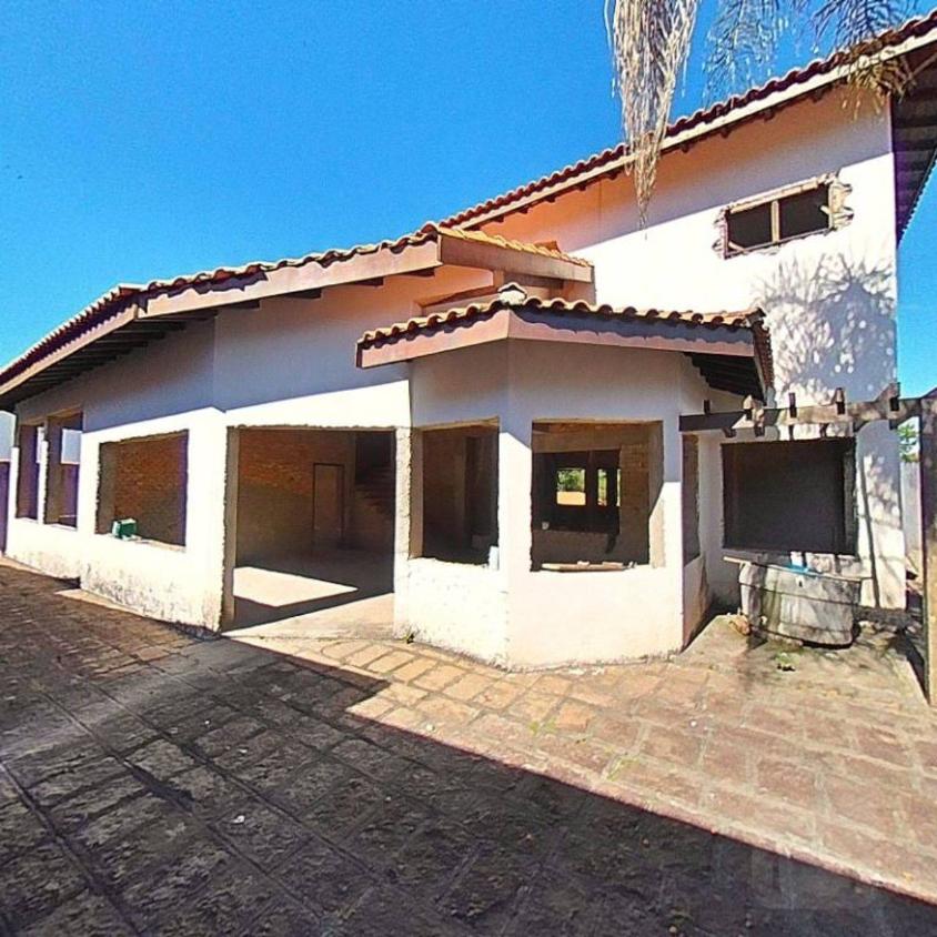 Casa à venda com 3 quartos, 504m² - Foto 1