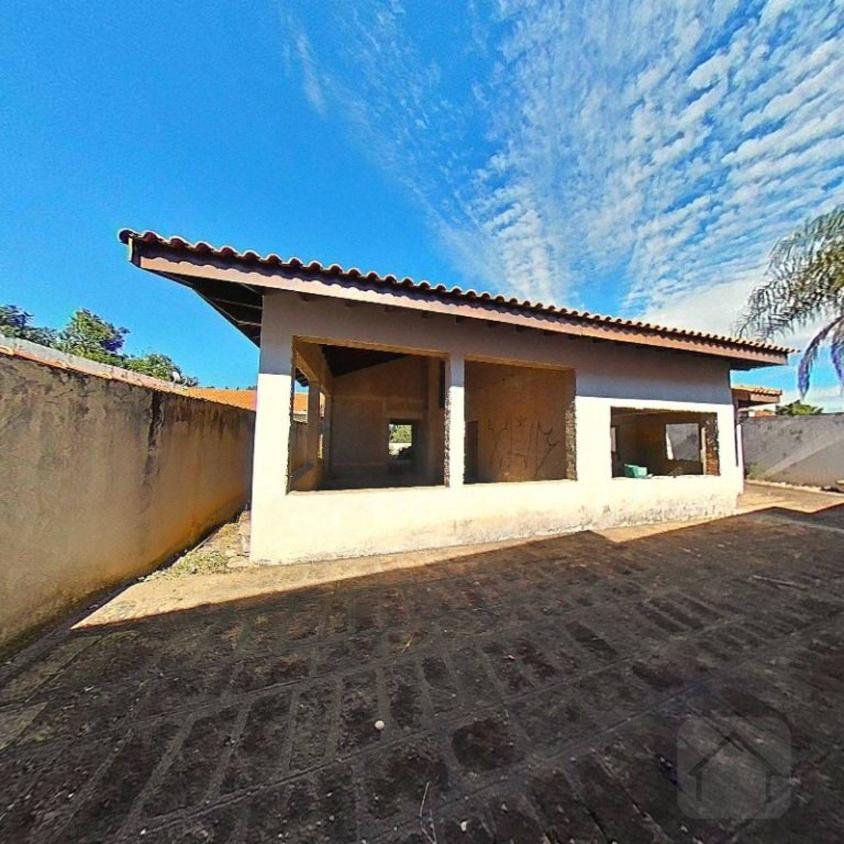 Casa à venda com 3 quartos, 504m² - Foto 3