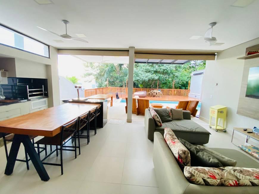 Casa de Condomínio à venda com 4 quartos, 380m² - Foto 19