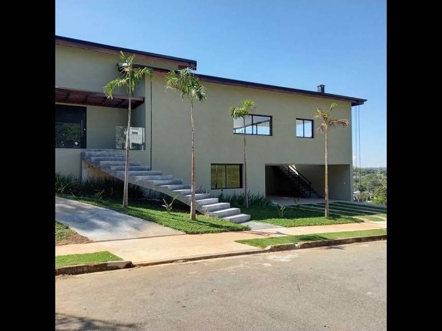 Casa de Condomínio à venda com 3 quartos, 389m² - Foto 4