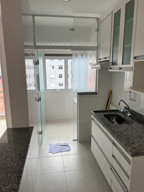 Apartamento para alugar com 1 quarto, 41m² - Foto 14