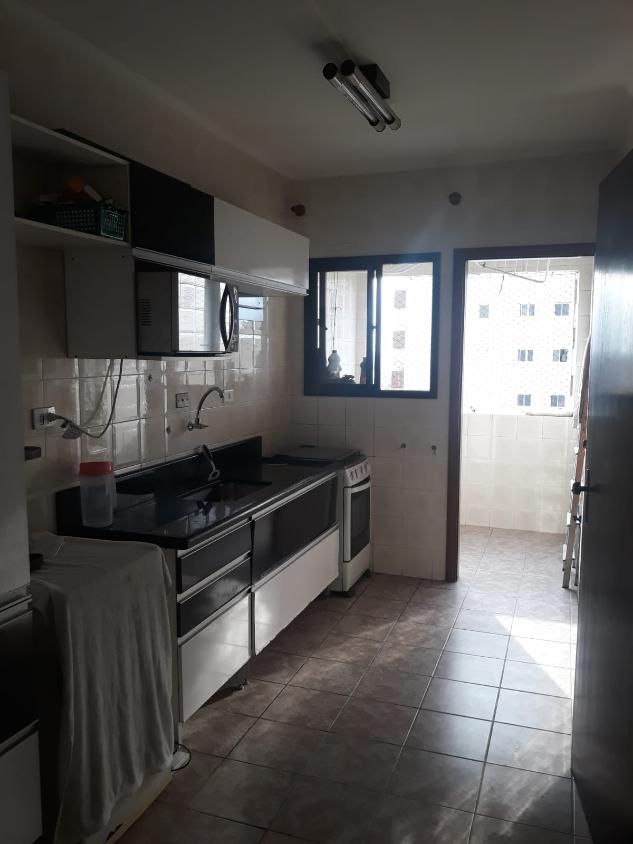 Apartamento à venda e aluguel com 1 quarto, 65m² - Foto 4