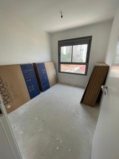 Apartamento à venda com 2 quartos, 70m² - Foto 3