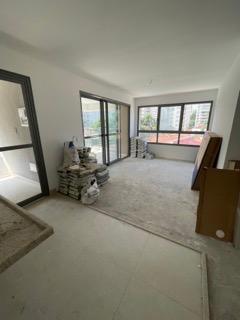 Apartamento à venda com 2 quartos, 70m² - Foto 7