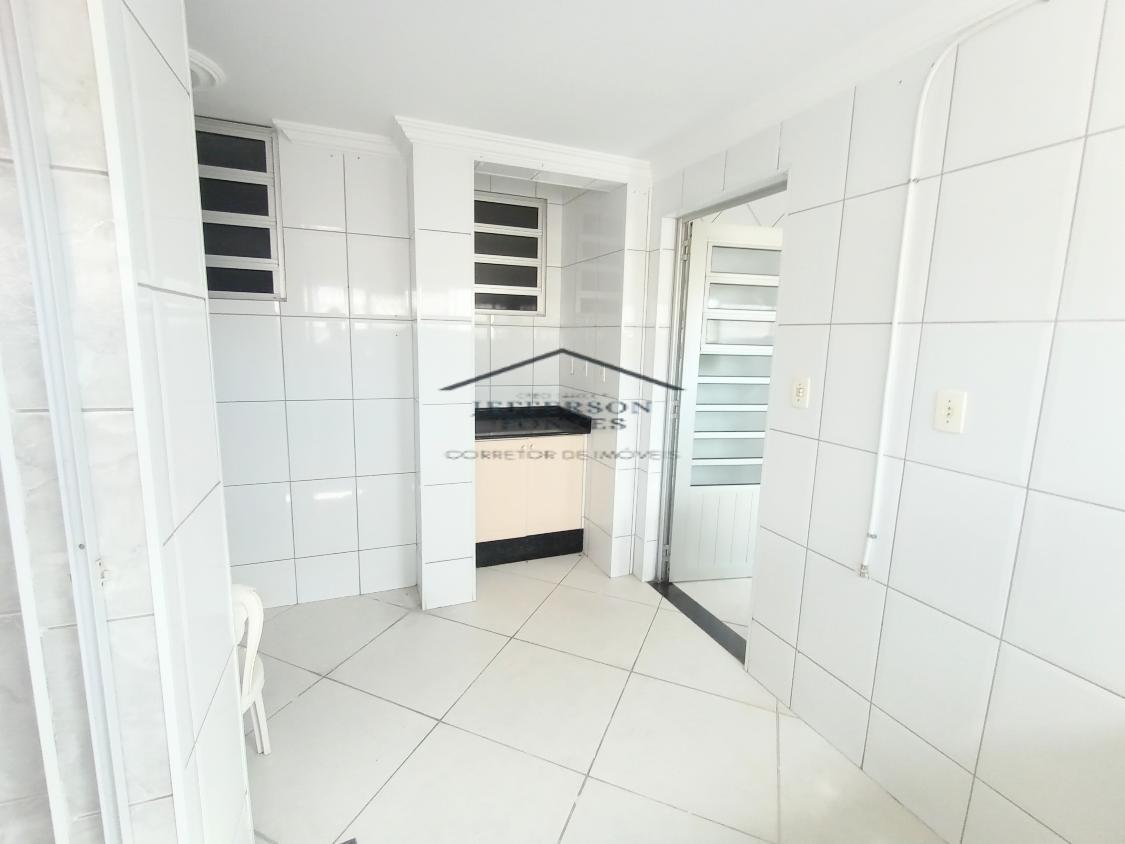 Apartamento à venda com 3 quartos, 140m² - Foto 5