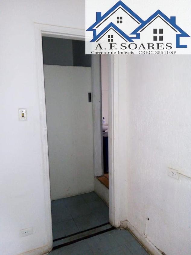 Sobrado à venda com 3 quartos, 240m² - Foto 11