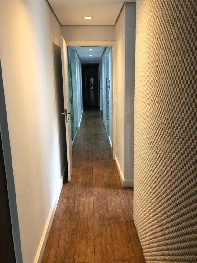 Cobertura à venda com 5 quartos, 711m² - Foto 4