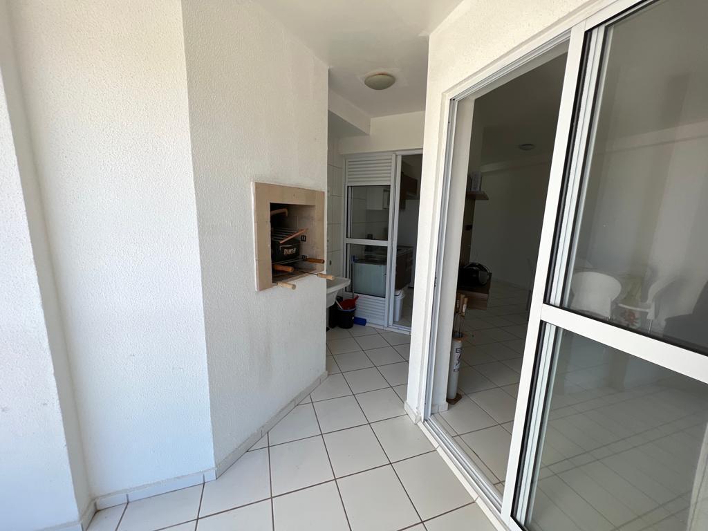 Apartamento à venda com 2 quartos, 70m² - Foto 18