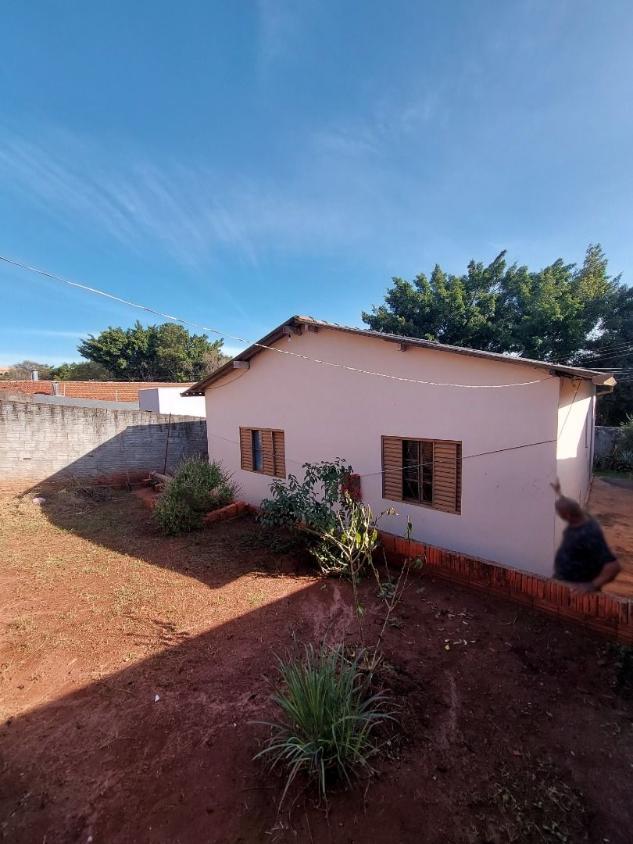 Casa à venda com 2 quartos, 70m² - Foto 15