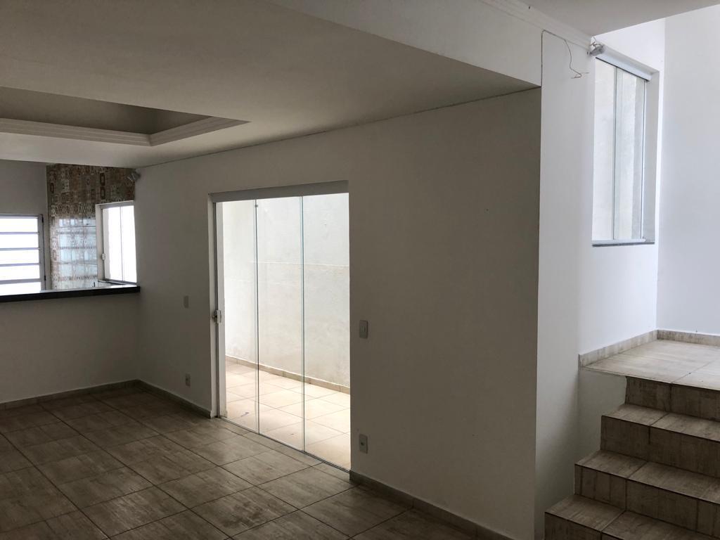 Casa à venda com 3 quartos, 125m² - Foto 7