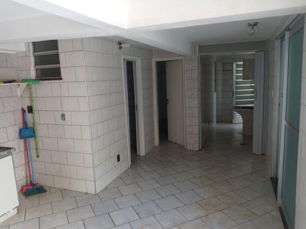 Sobrado à venda com 3 quartos, 180m² - Foto 14