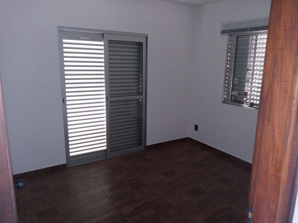 Sobrado à venda com 3 quartos, 180m² - Foto 20