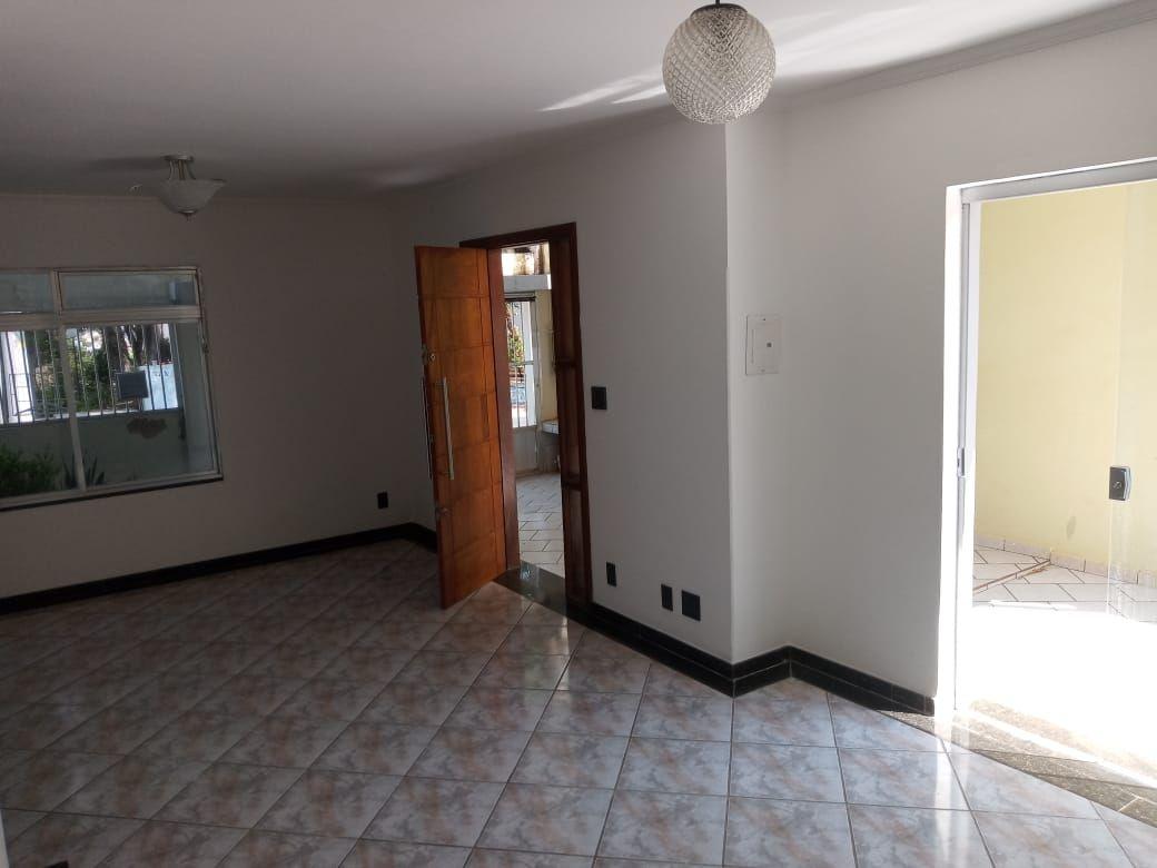 Sobrado à venda com 3 quartos, 180m² - Foto 8