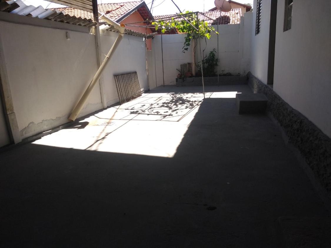 Casa para alugar com 4 quartos, 254m² - Foto 10