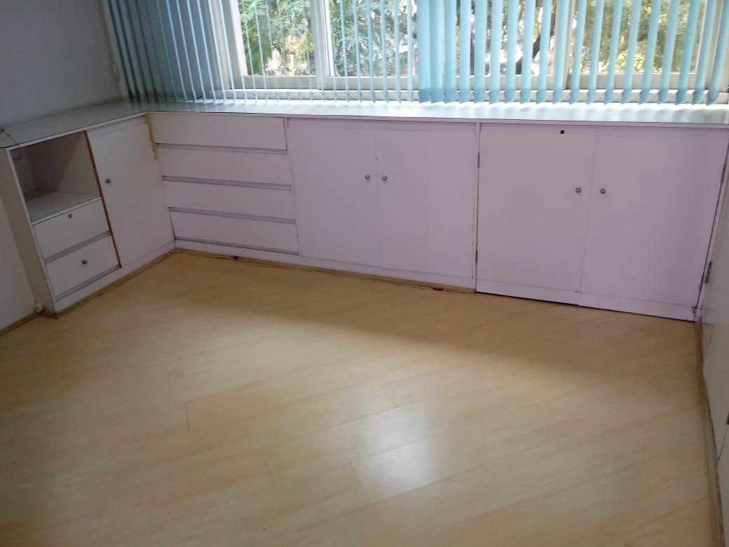 Apartamento à venda com 2 quartos, 110m² - Foto 8