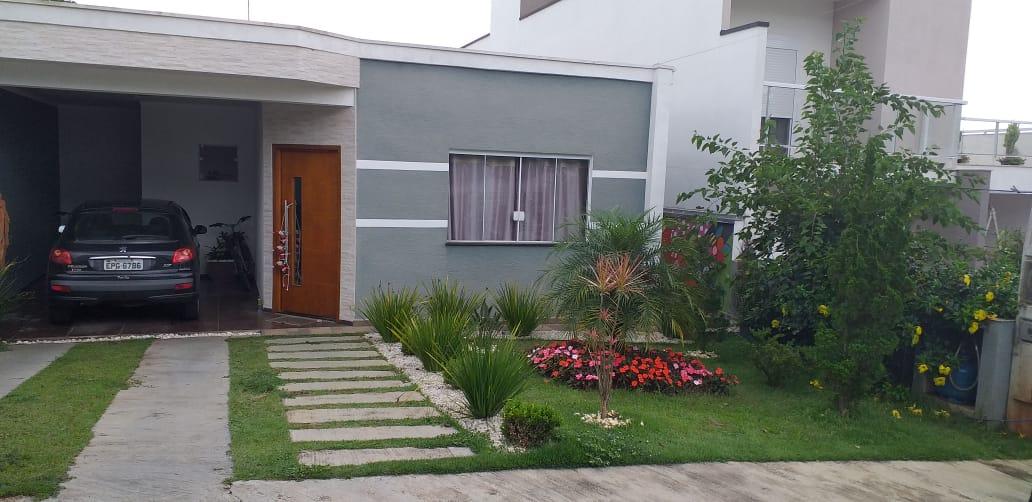 Casa de Condomínio à venda com 4 quartos, 153m² - Foto 1