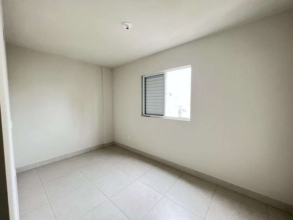 Apartamento à venda com 3 quartos, 64m² - Foto 5