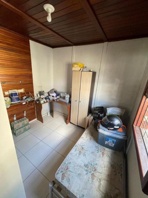 Casa à venda com 3 quartos, 70m² - Foto 13