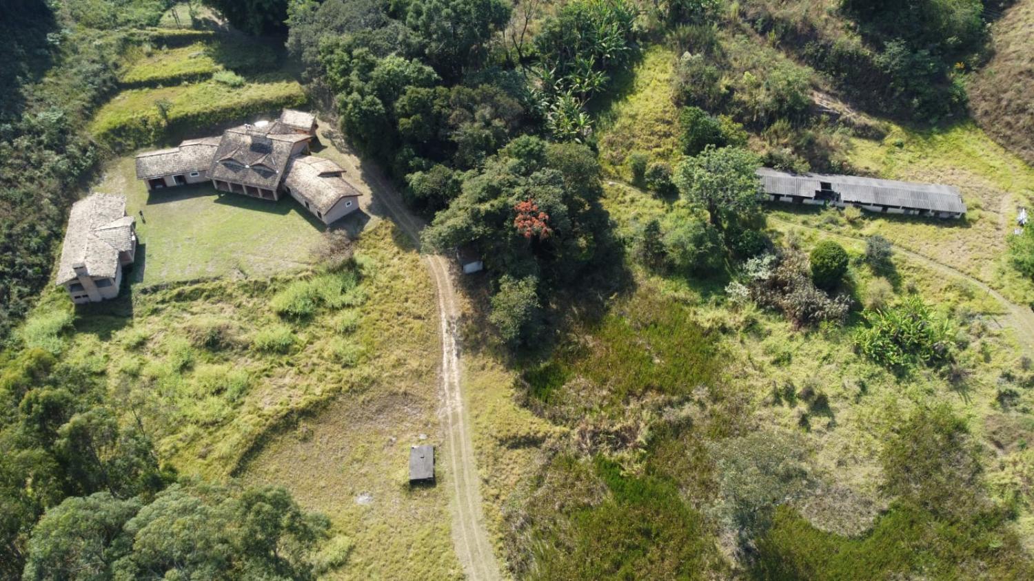 Fazenda à venda com 6 quartos, 108000m² - Foto 14