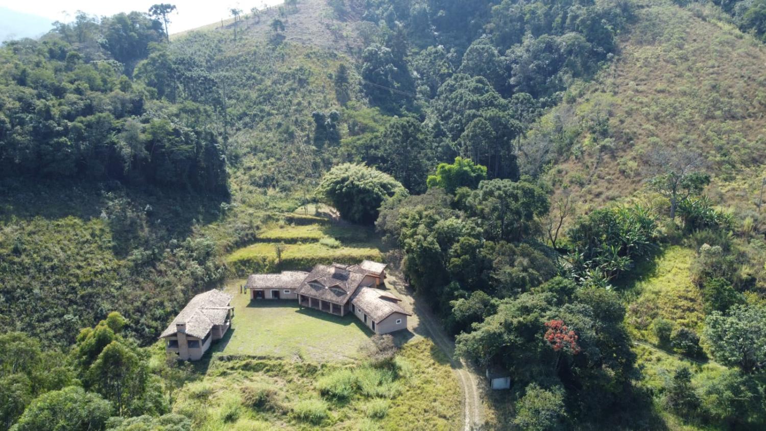 Fazenda à venda com 6 quartos, 108000m² - Foto 15