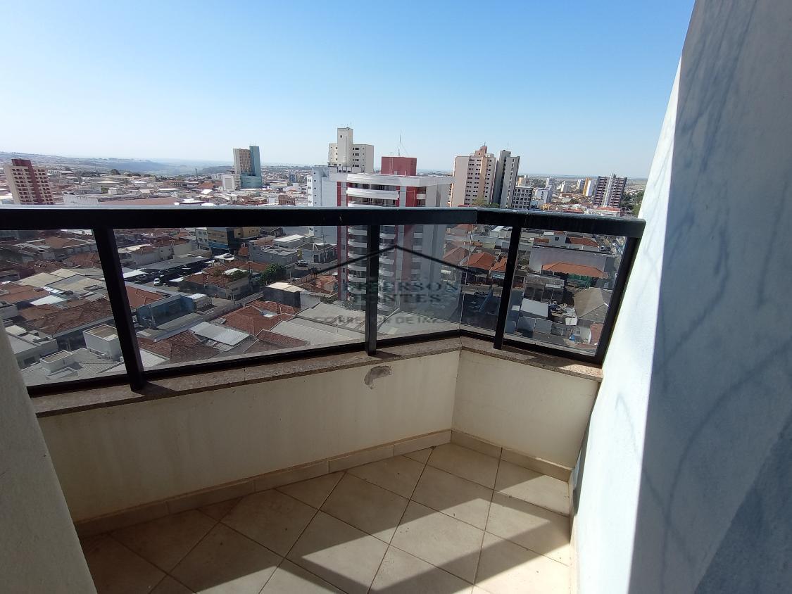 Apartamento à venda com 3 quartos, 115m² - Foto 4