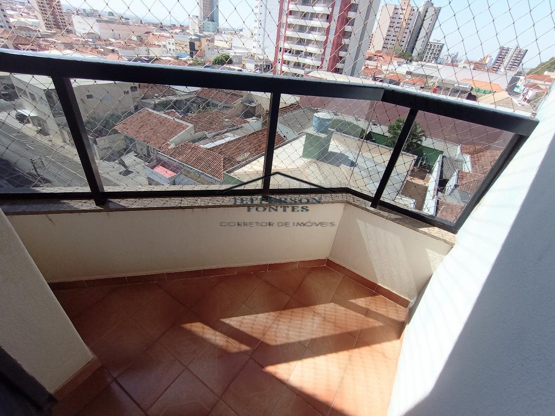 Apartamento à venda com 3 quartos, 115m² - Foto 11