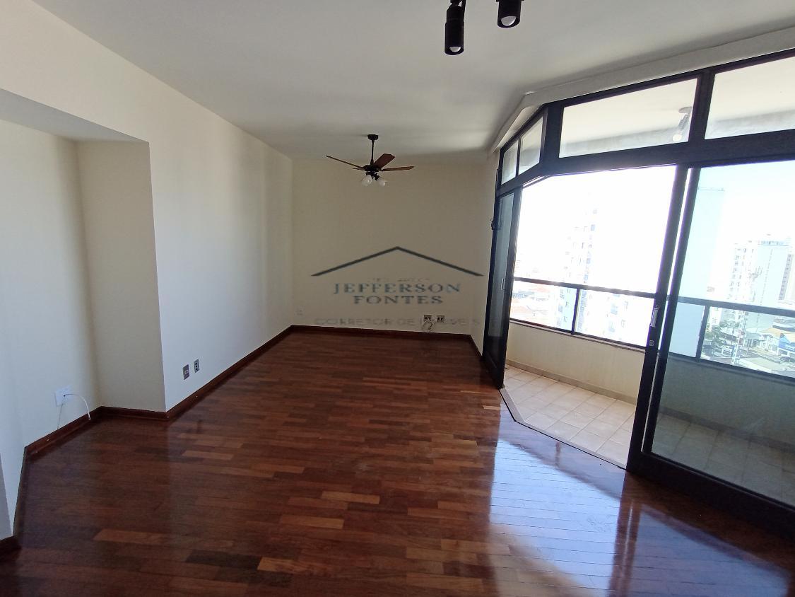 Apartamento à venda com 3 quartos, 115m² - Foto 1