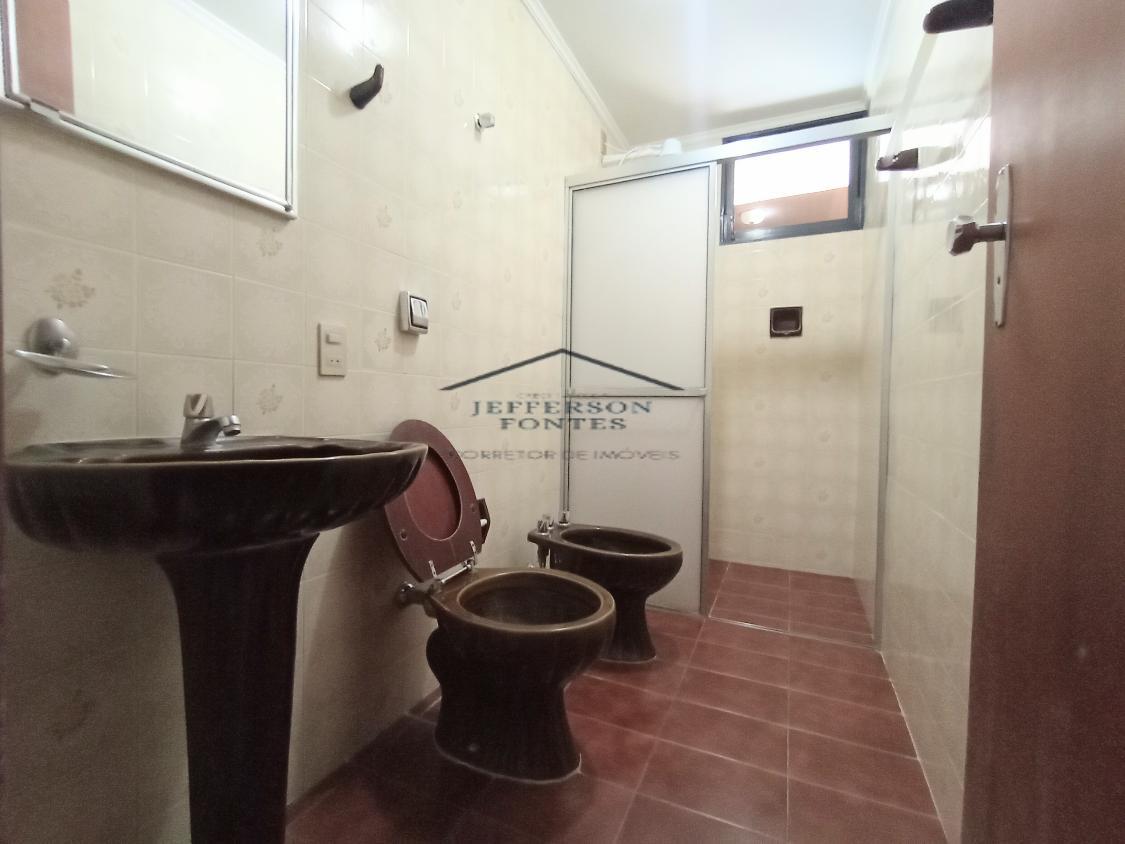 Apartamento à venda com 3 quartos, 115m² - Foto 13