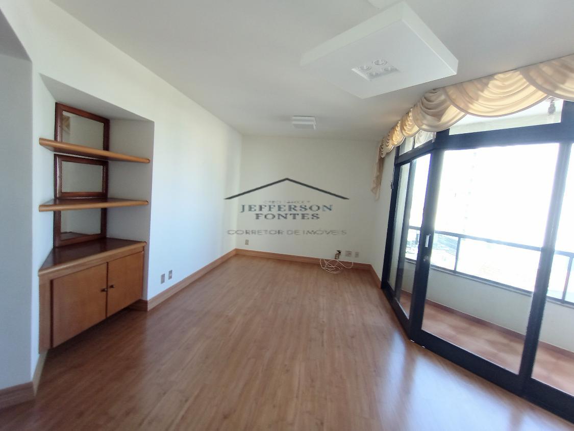 Apartamento à venda com 3 quartos, 115m² - Foto 2