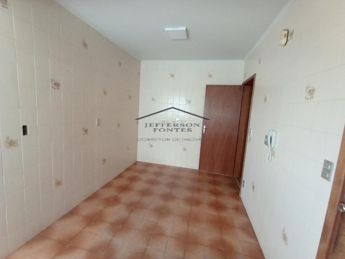 Apartamento à venda com 3 quartos, 115m² - Foto 20