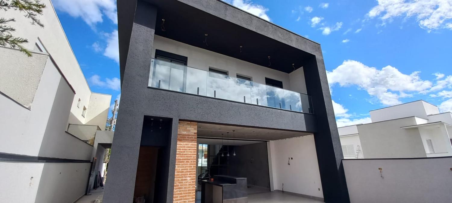 Casa de Condomínio à venda com 3 quartos, 228m² - Foto 5