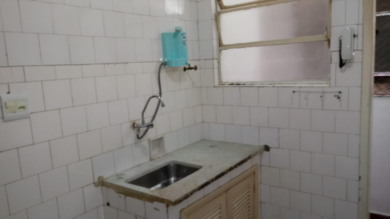 Apartamento à venda com 2 quartos, 60m² - Foto 16