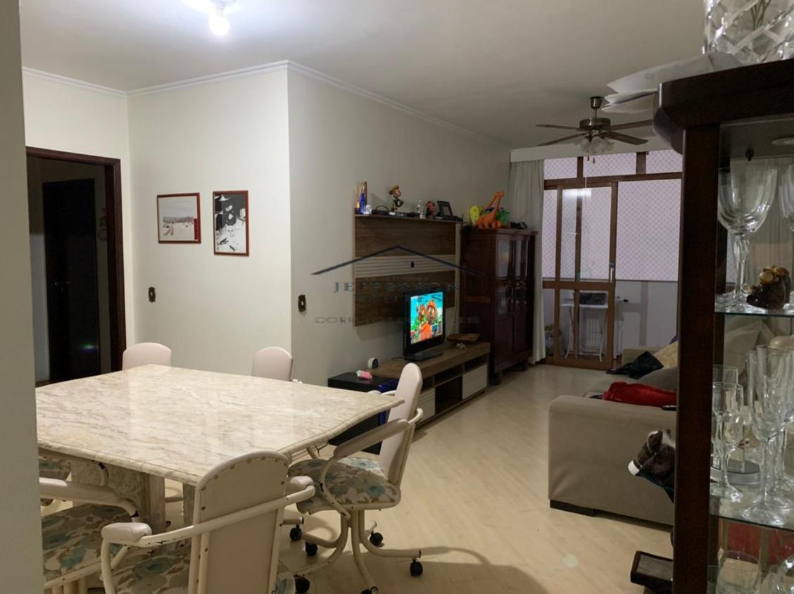 Apartamento à venda com 3 quartos, 126m² - Foto 2