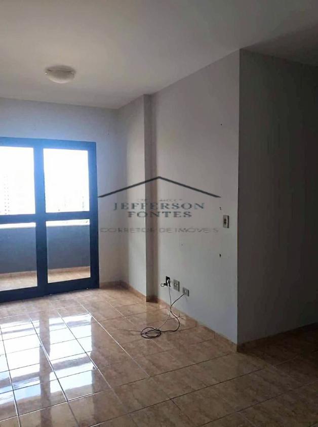 Apartamento à venda com 2 quartos, 64m² - Foto 1