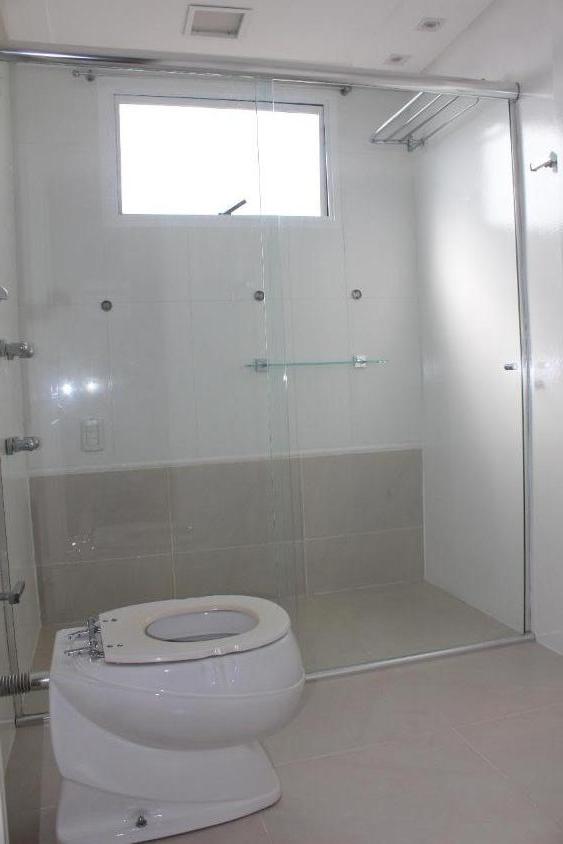 Apartamento à venda com 3 quartos, 200m² - Foto 18