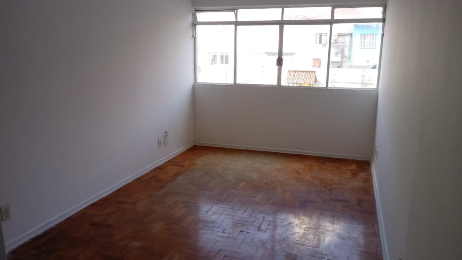 Apartamento à venda com 3 quartos, 83m² - Foto 1