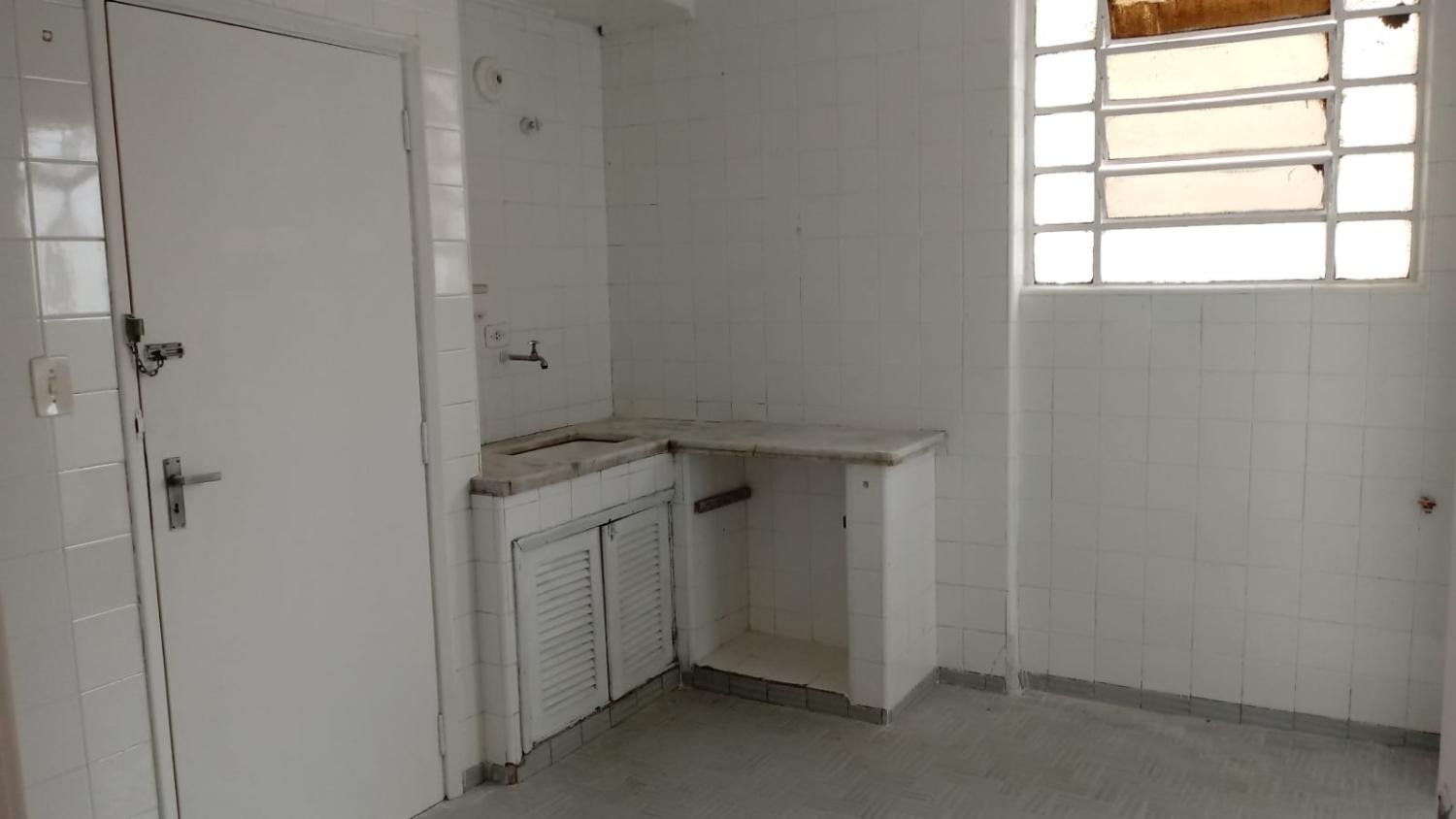 Apartamento à venda com 3 quartos, 83m² - Foto 11