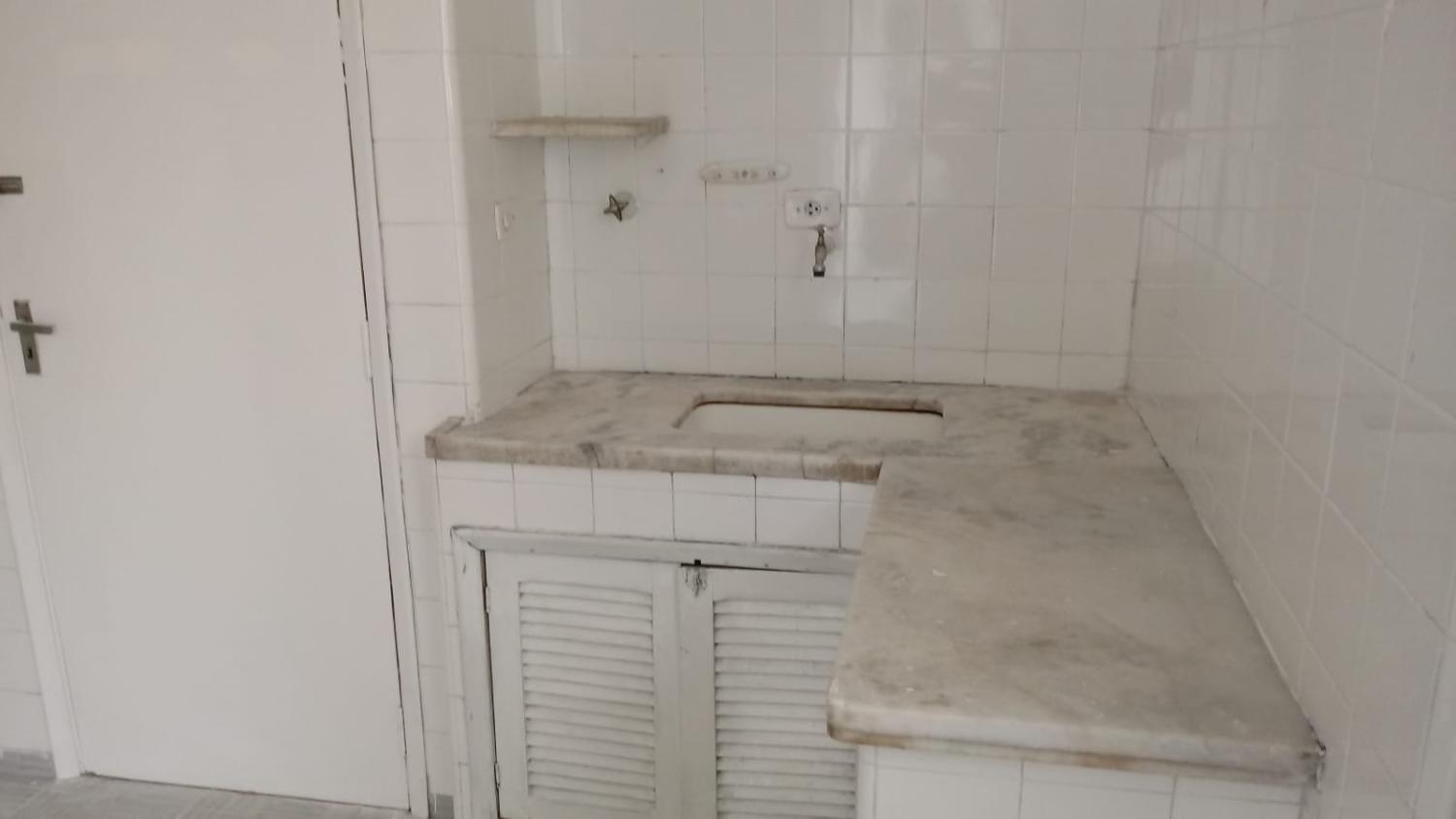 Apartamento à venda com 3 quartos, 83m² - Foto 12