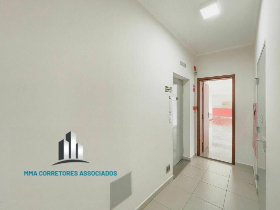 Apartamento à venda com 3 quartos, 233m² - Foto 23