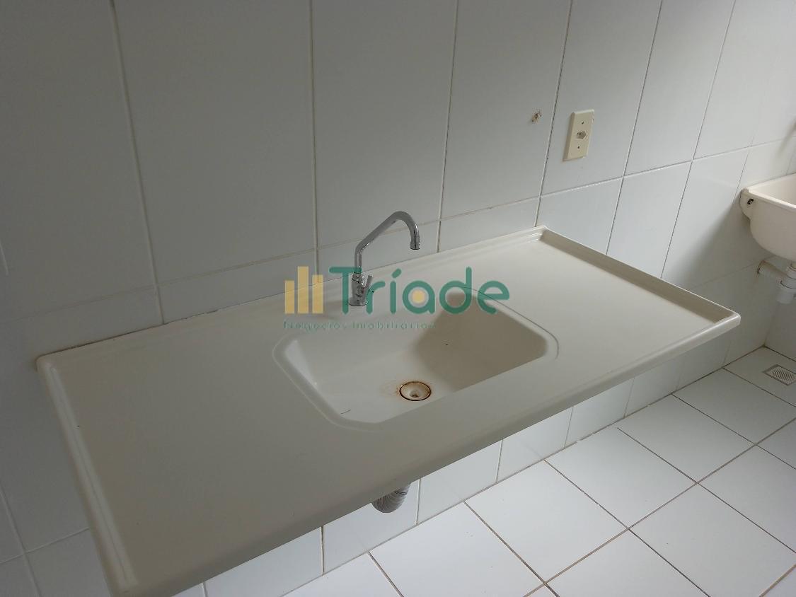 Apartamento para alugar com 2 quartos, 112m² - Foto 8
