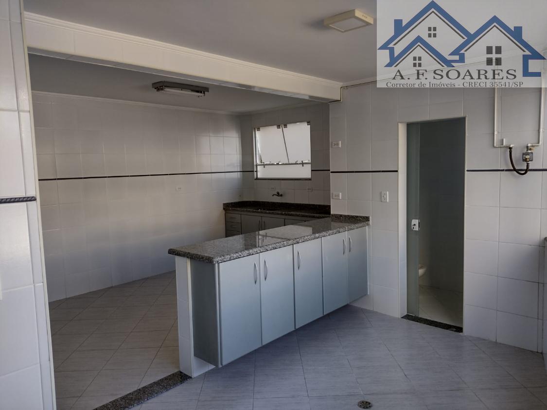 Apartamento à venda com 3 quartos, 150m² - Foto 13