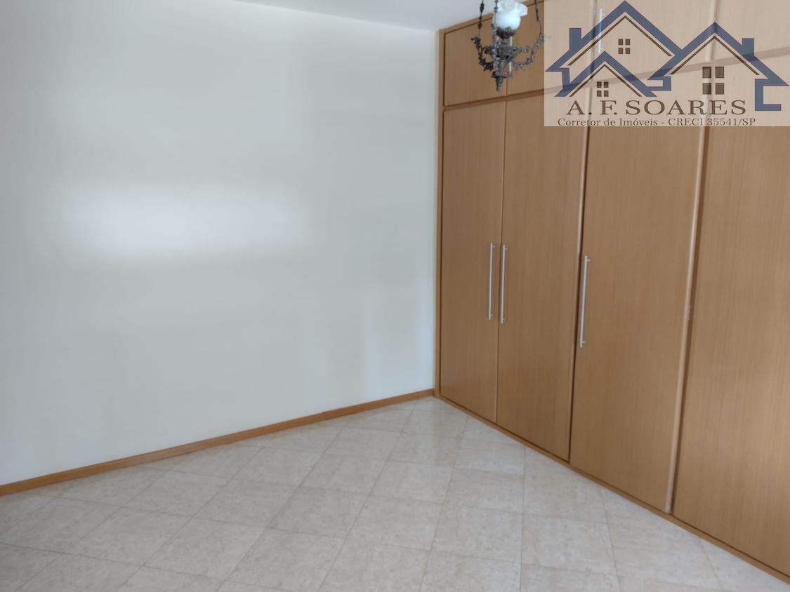 Apartamento à venda com 3 quartos, 150m² - Foto 7