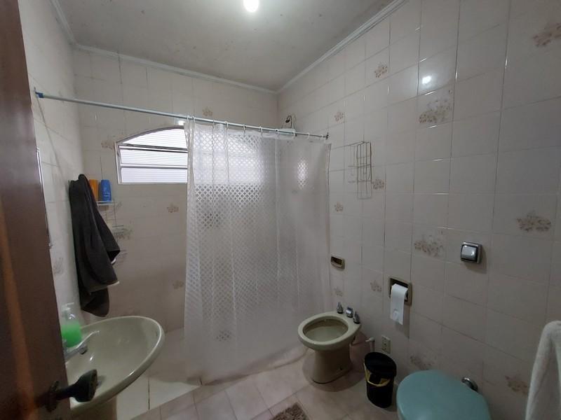 Casa à venda com 4 quartos, 159m² - Foto 8