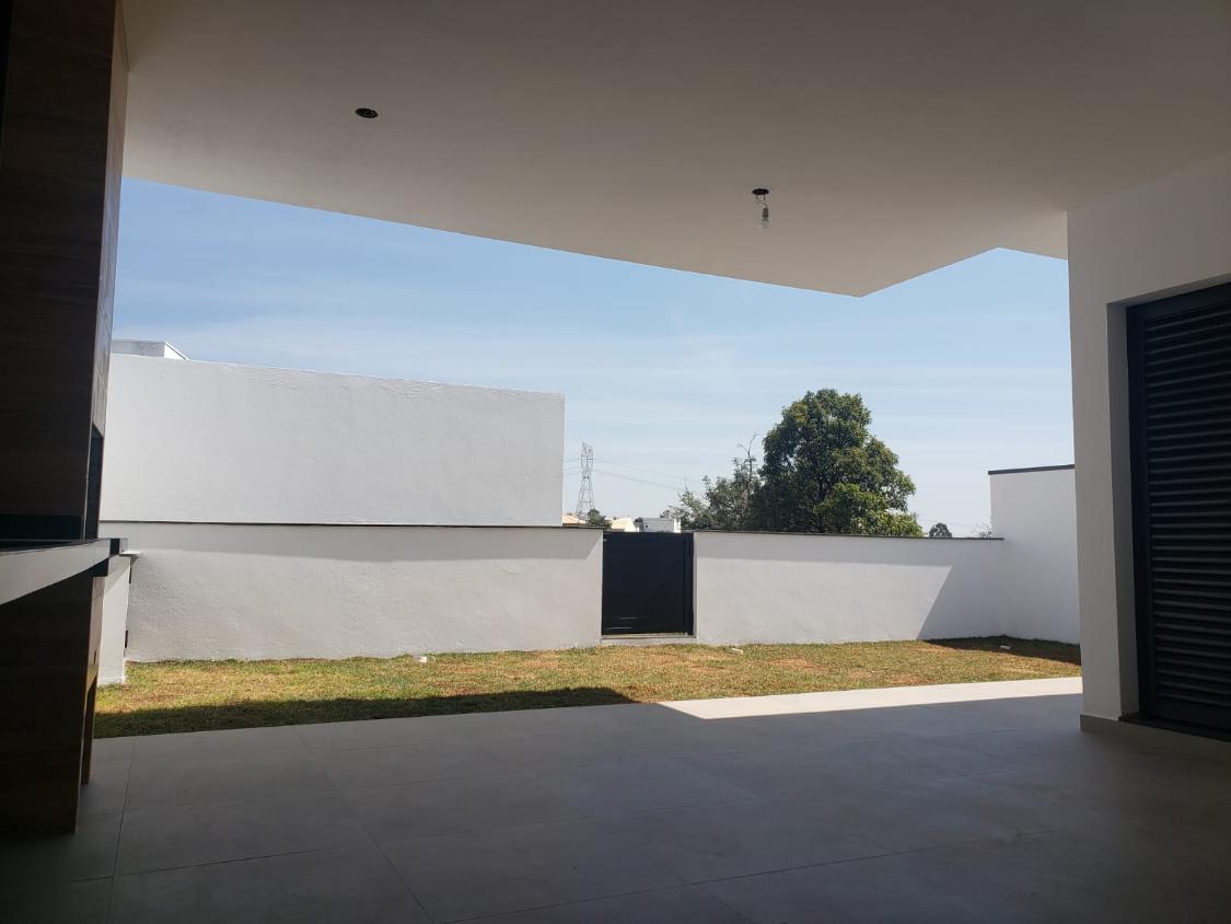 Casa de Condomínio à venda com 3 quartos, 167m² - Foto 2