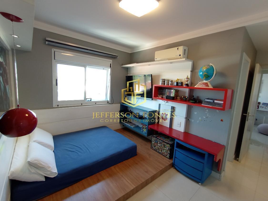 Apartamento à venda com 3 quartos, 173m² - Foto 4