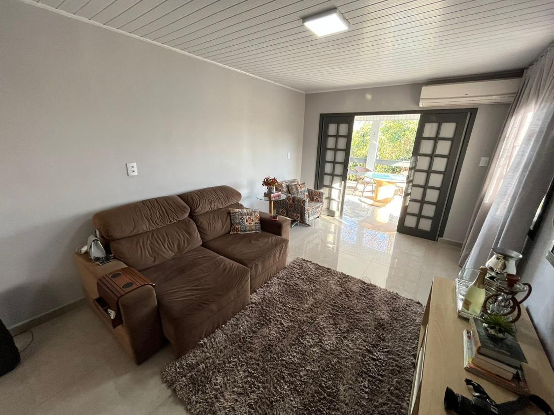 Casa à venda com 3 quartos, 172m² - Foto 7