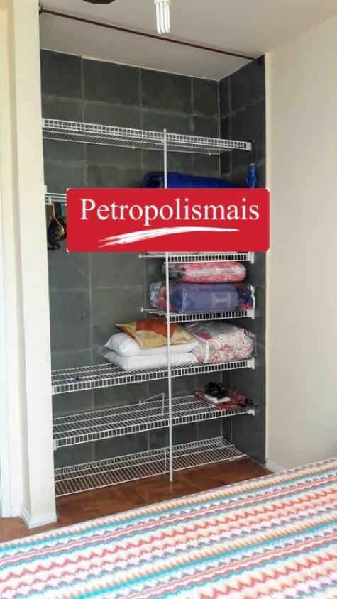 Apartamento à venda com 3 quartos - Foto 4