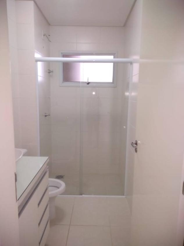 Apartamento à venda com 2 quartos, 60m² - Foto 14